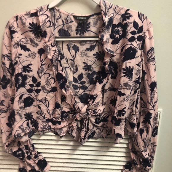 Express Tops - Express